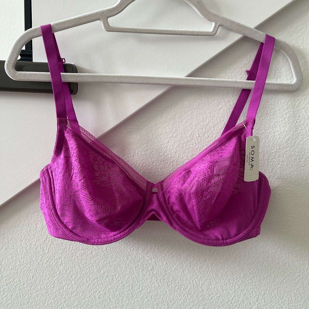NWT Soma Unlined Lace Bra
